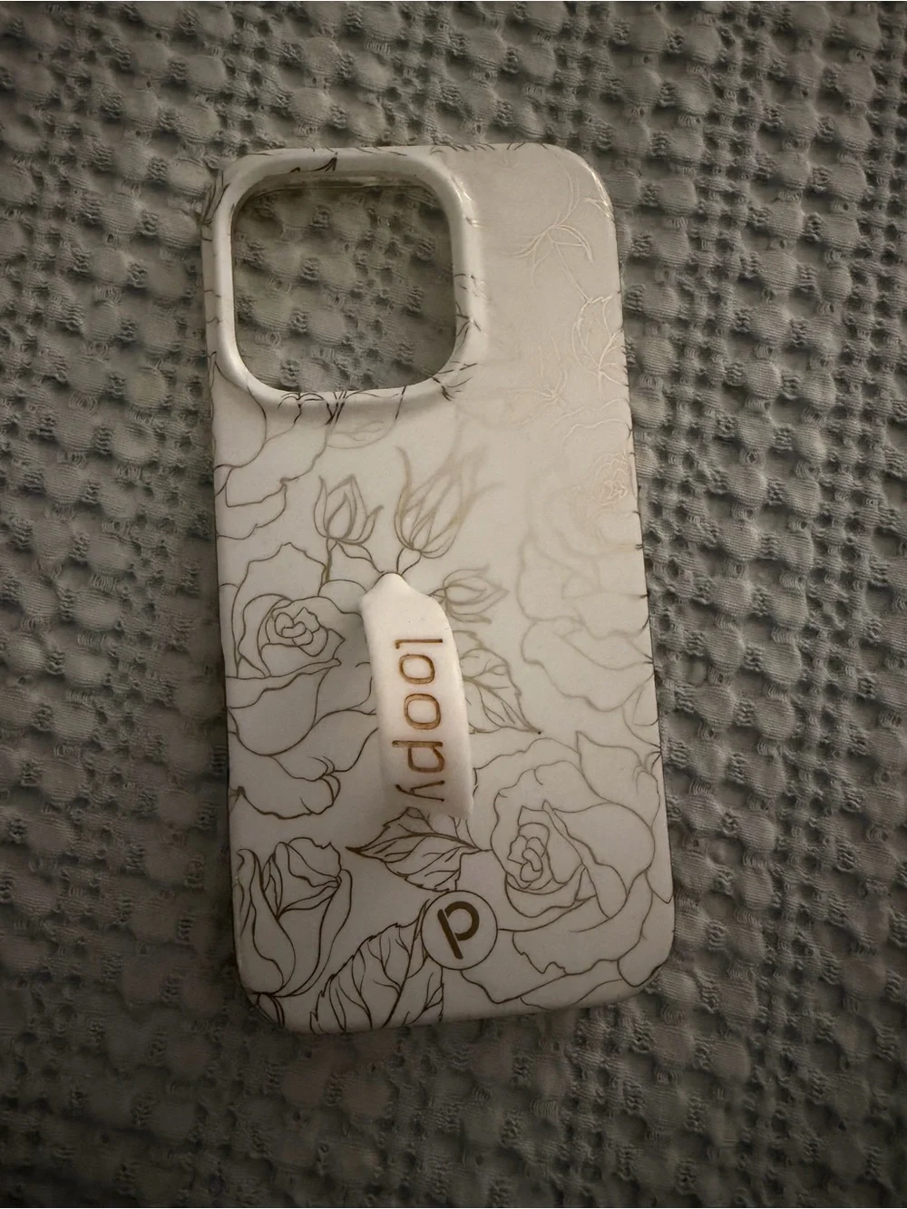 Loopy Floral White Phone Case with Gold Accent